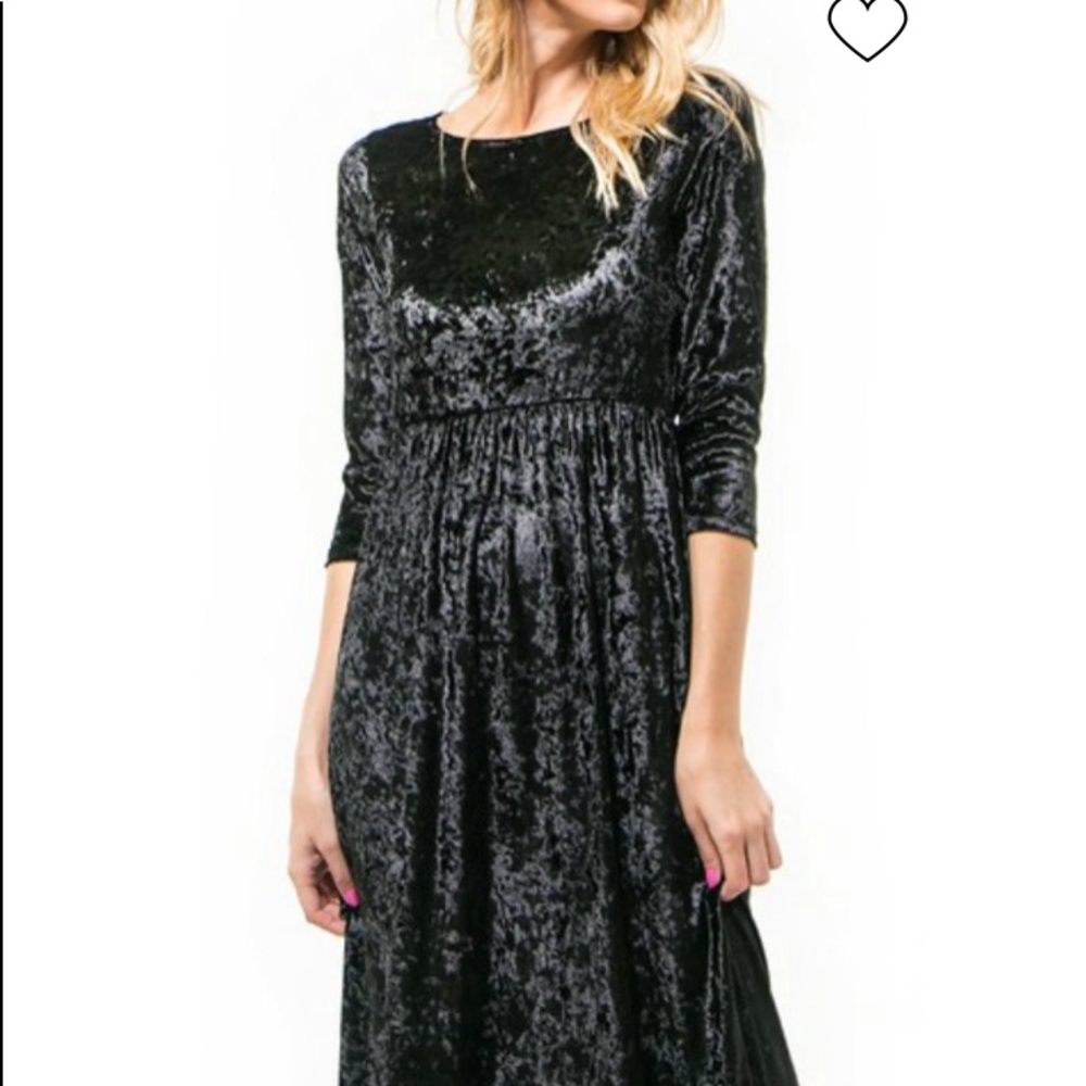 Reborn J black velvet dress 3/4 sleeve XL